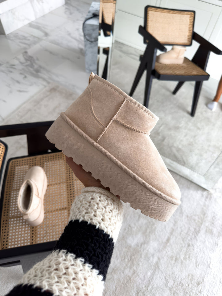 Anina Fall Boots