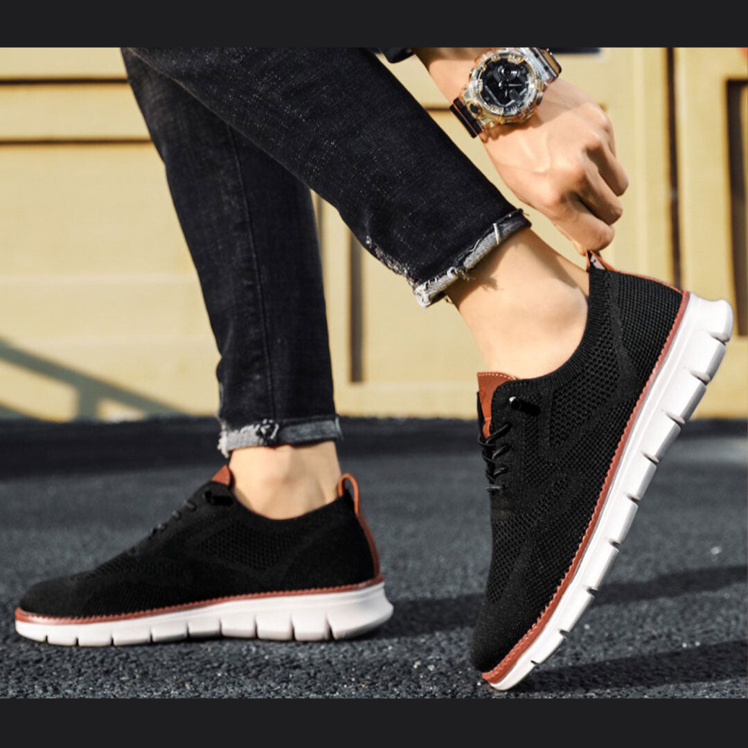 Maverick | Men's Walking Shoes