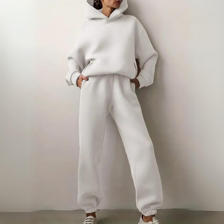 SVEVA™ | Women's Two-Piece Set: Sweatshirt and Pants